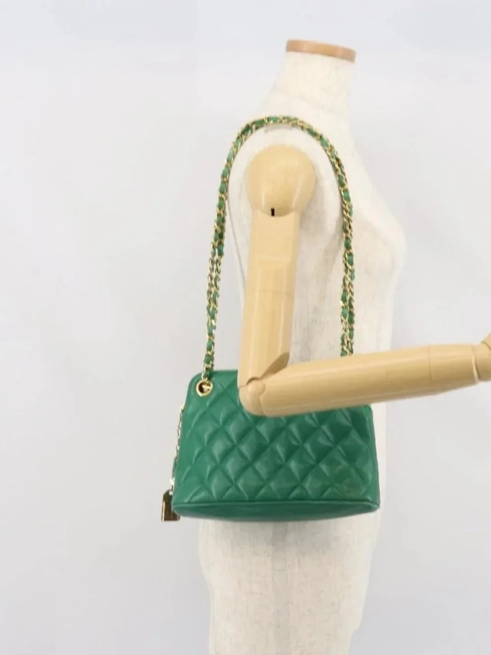 CHANEL Matelasse Chain Shoulder Bag Satin Green Gold CC Auth 168432